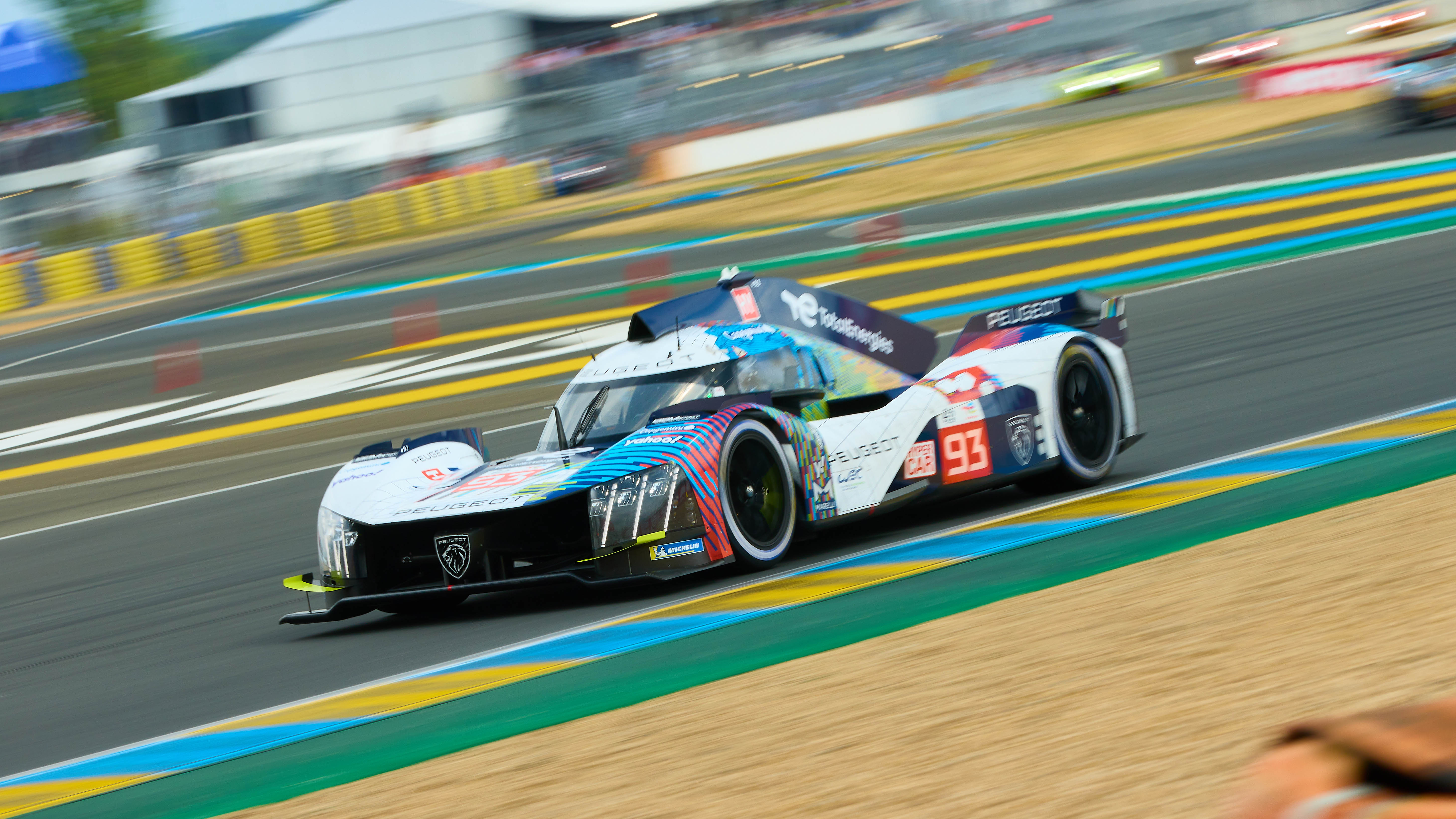 Peugeot 9X8 Le Mans Top Gear