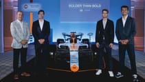 Williams 2023 Gulf livery group shot