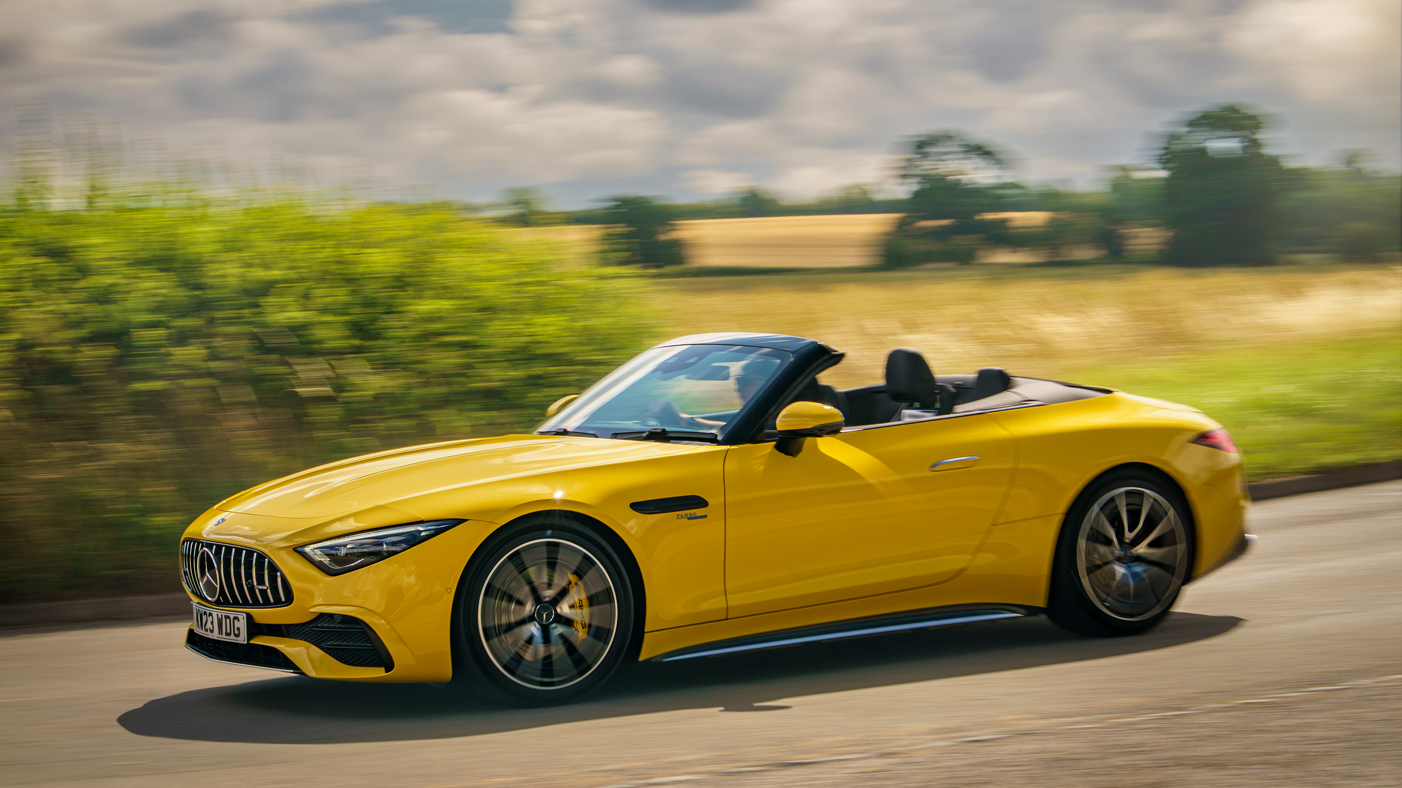 Mercedes SL front