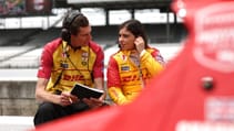 Jamie Chadwick Indy NXT pit wall