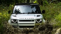 Land Rover Defender 90 front