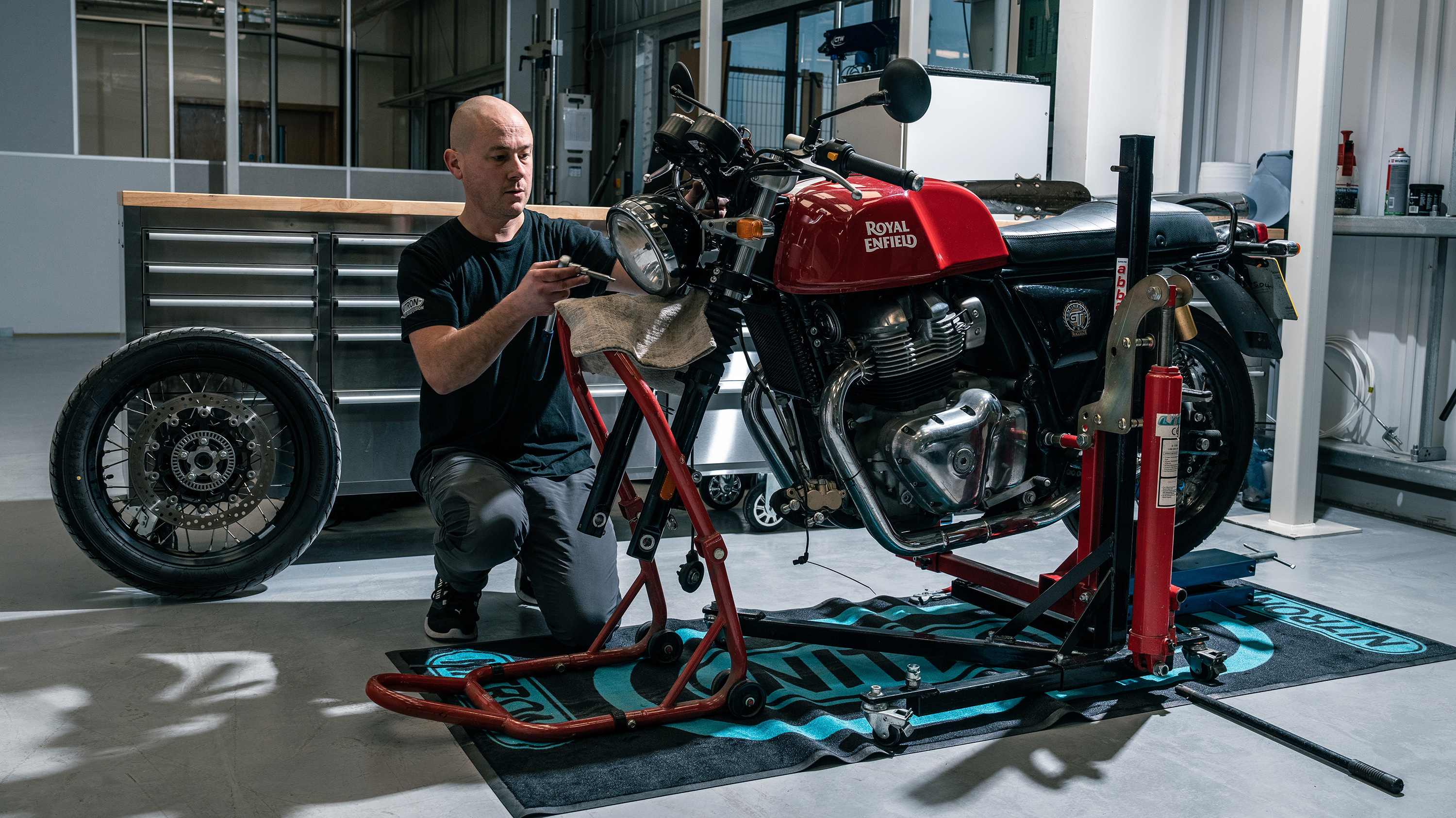 Royal Enfield Continental GT 650 Top Gear Nitron 