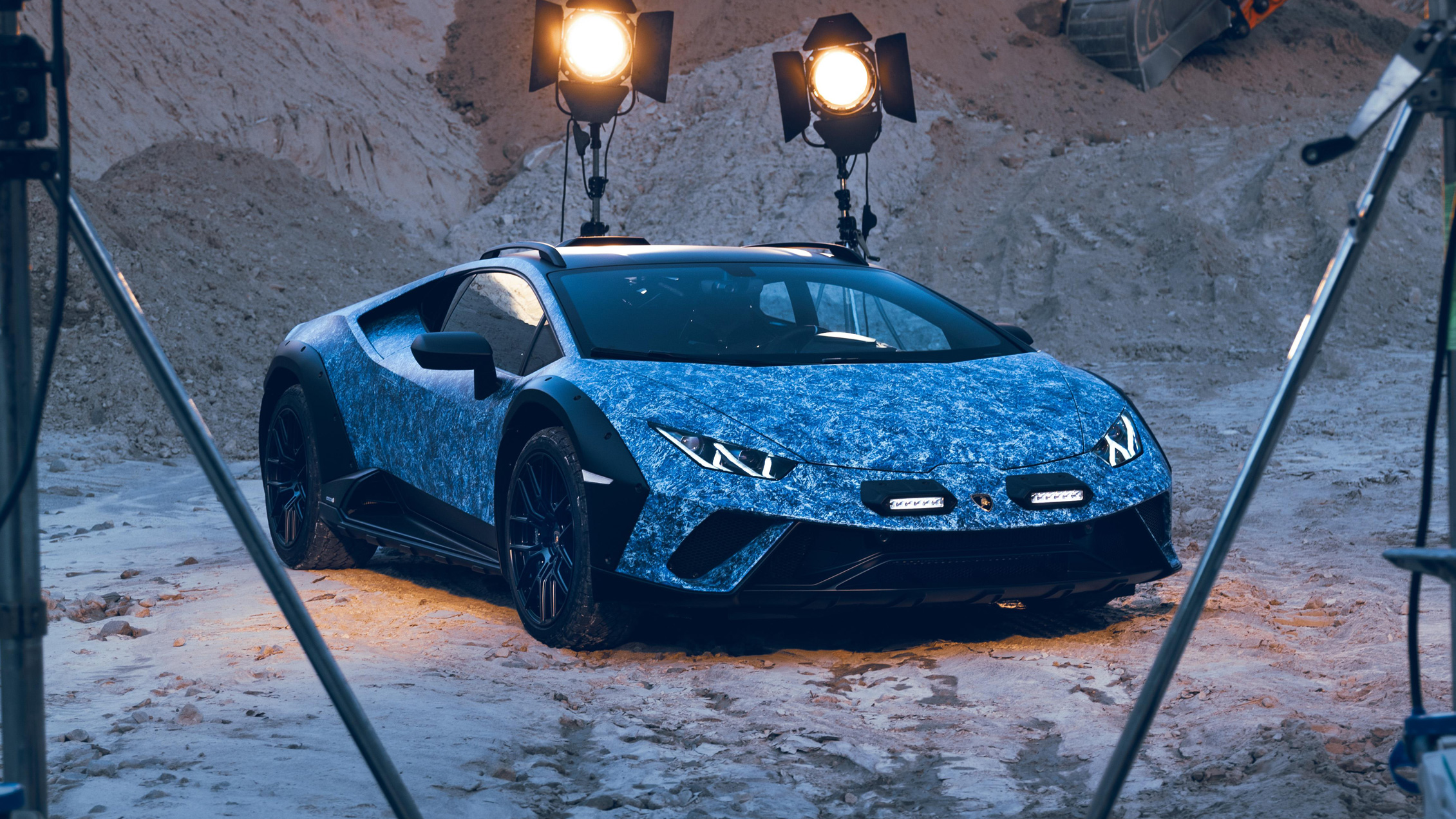 Lamborghini Huracan Serrato Opera Unica front