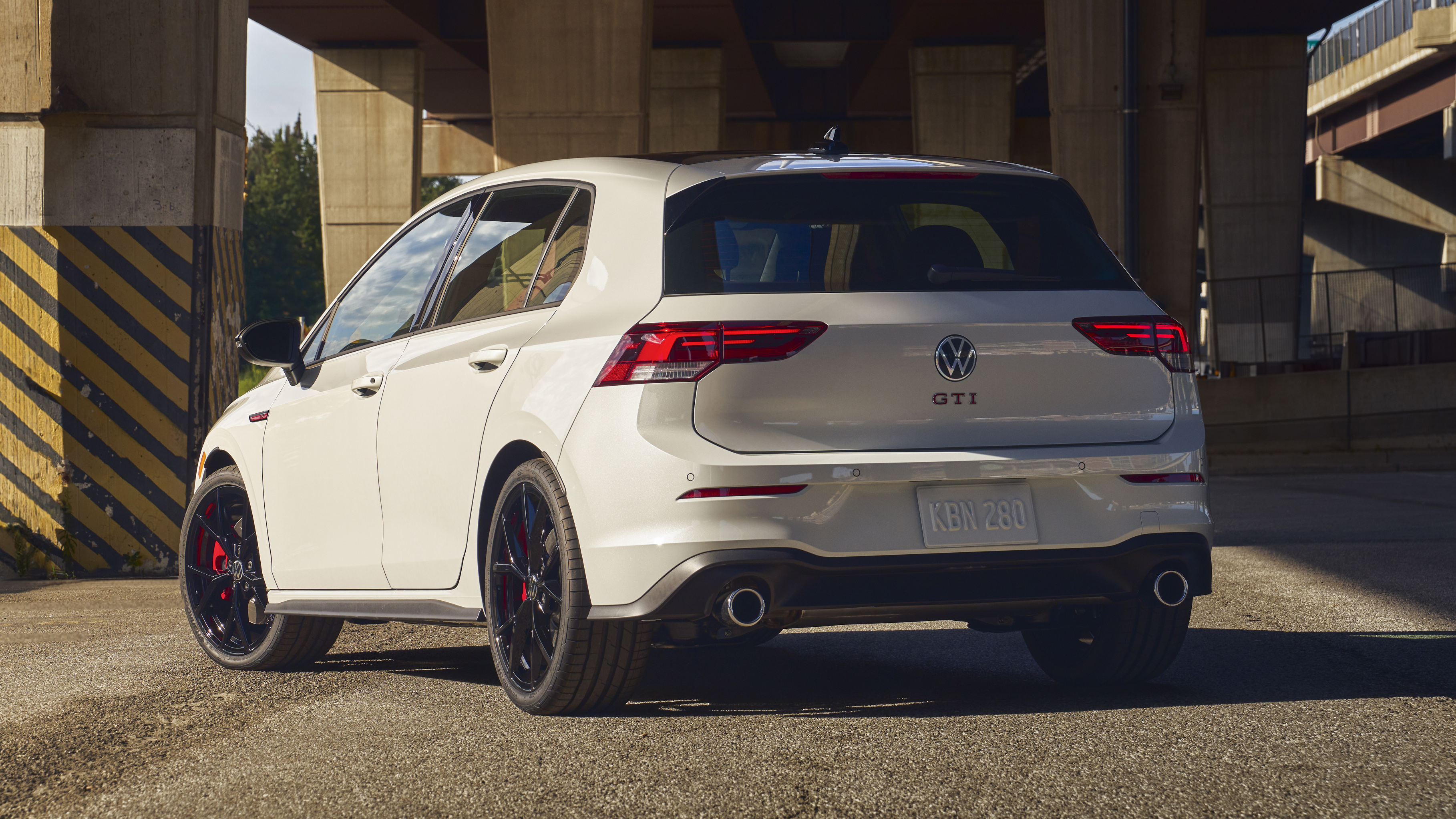 Volkswagen Golf GTI 380 rear