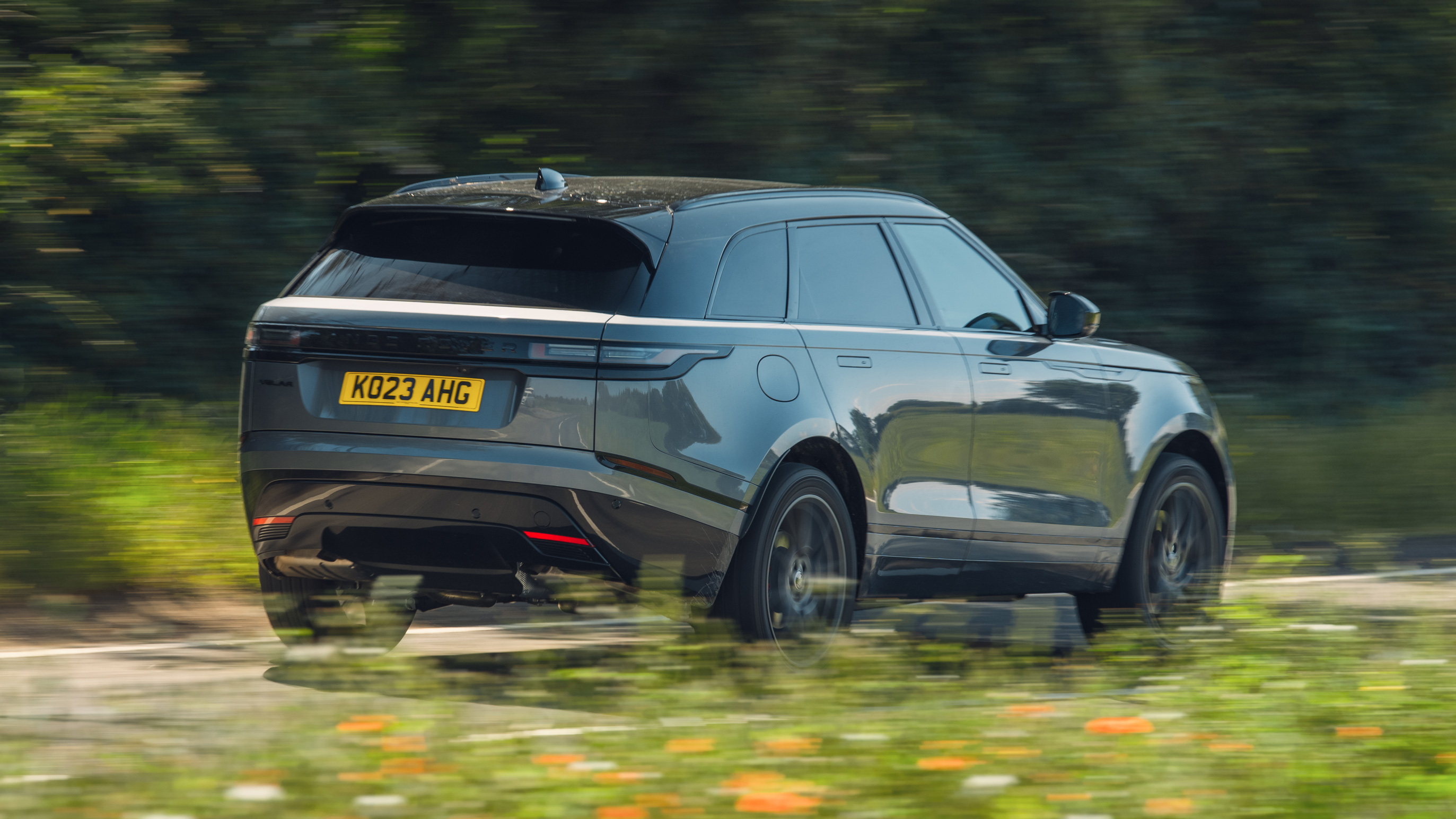 Range Rover Velar rear