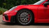 Porsche 718 Spyder RS wheel