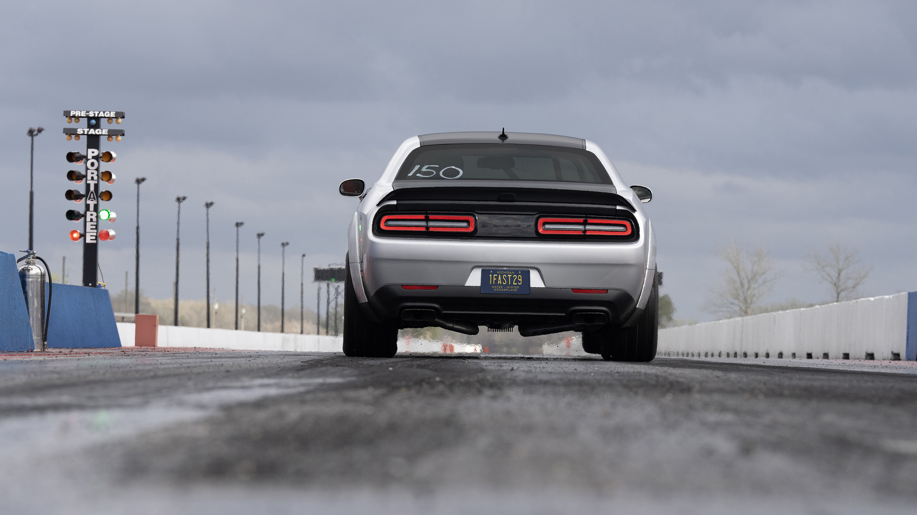 Dodge Challenger SRT Demon 170 quarter mile