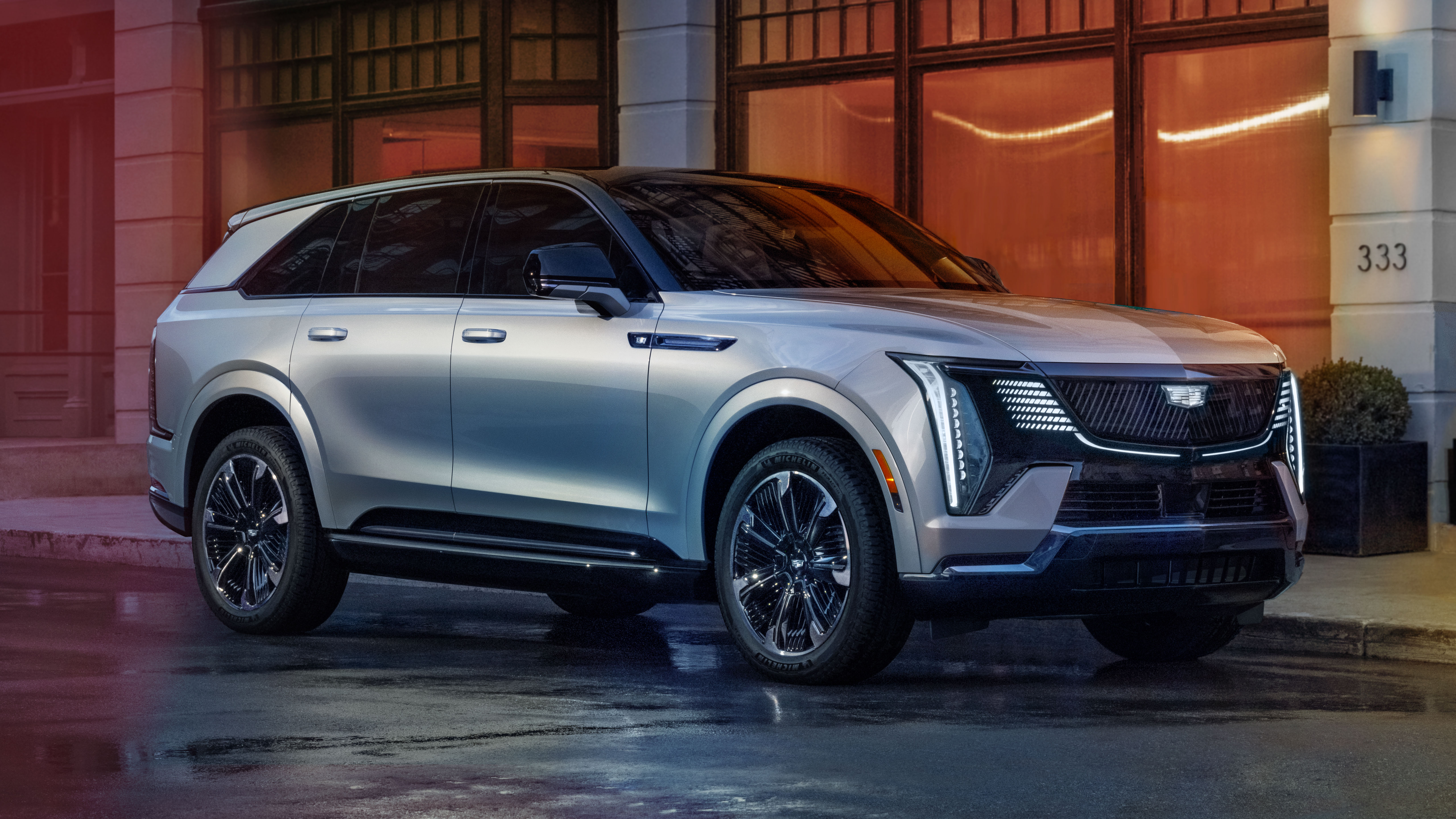 Cadillac Escalade IQ revealed 2023