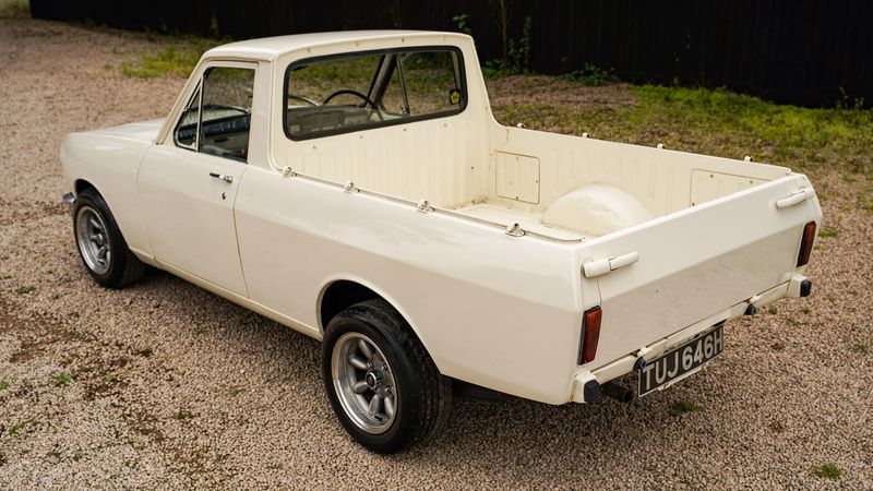 Datsun Sunny B20 truck for sale