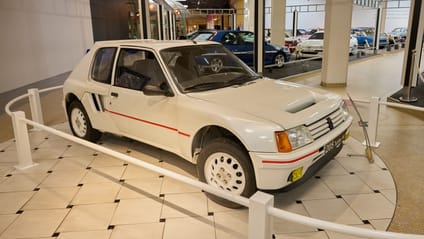 Peugeot 205 T16