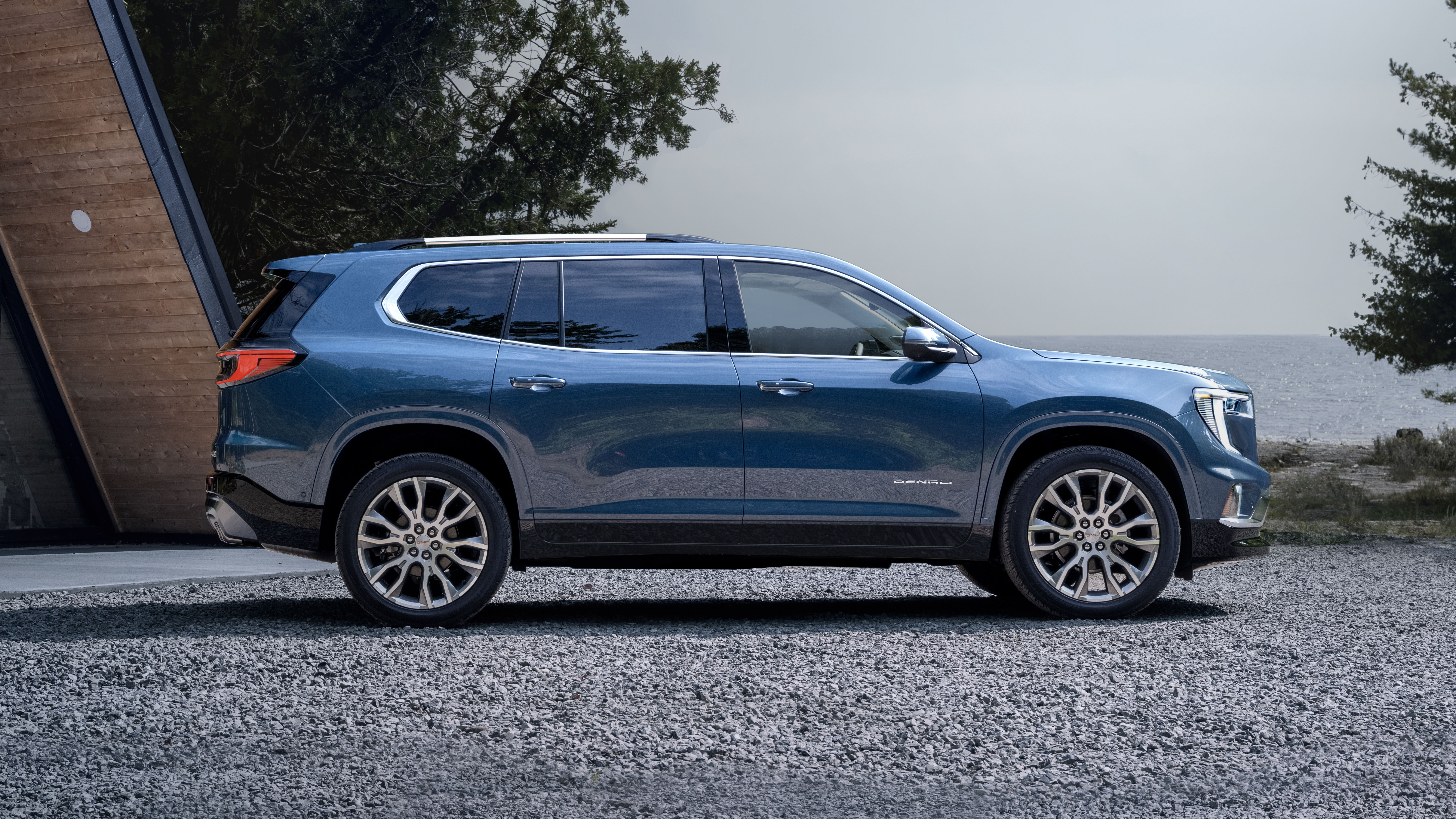 GMC Acadia revealed 2023