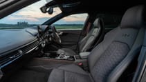 Audi RS4 Avant front seats