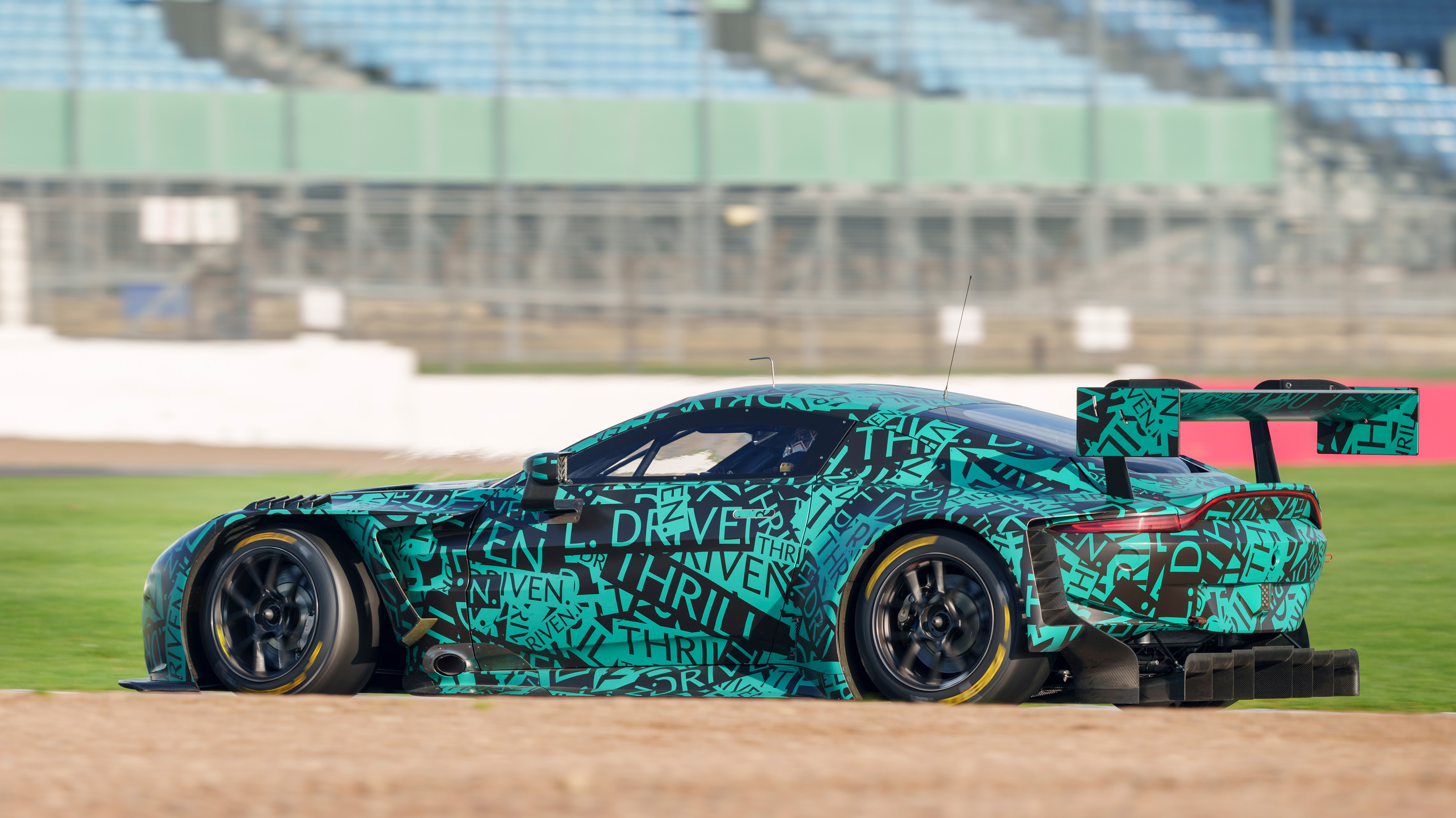 Aston Martin Vantage GT3 rear