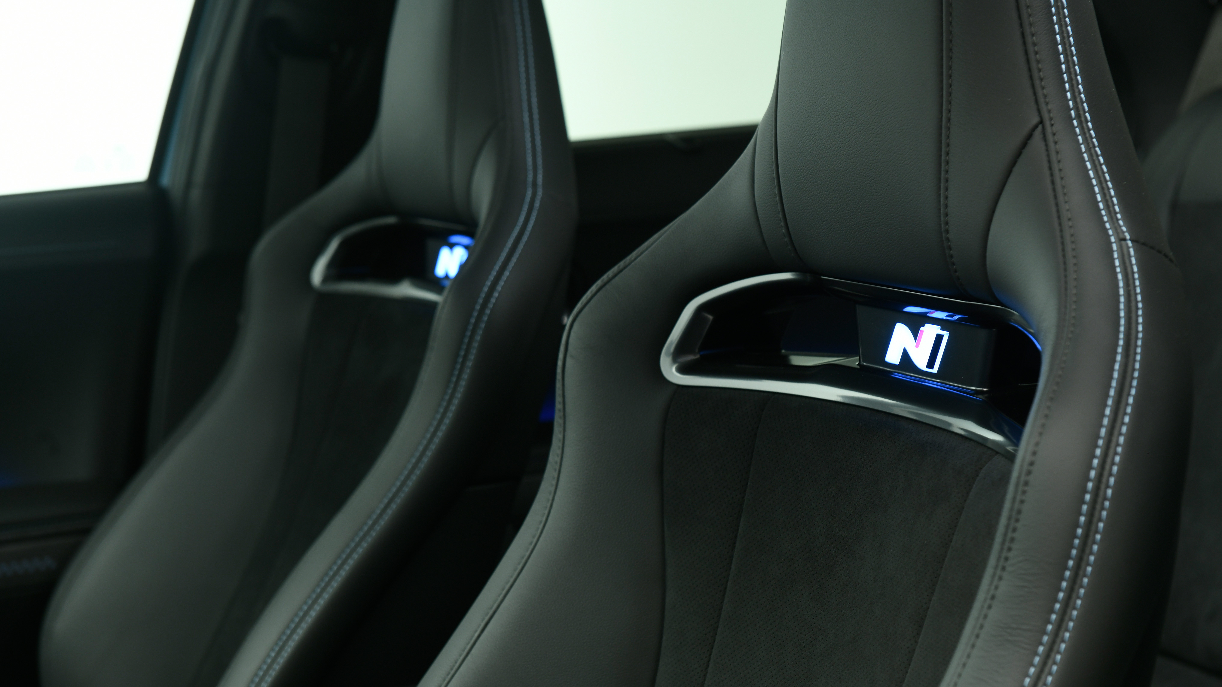 Hyundai Ioniq 5 N front seats