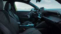 Peugeot e-208 facelift front seats