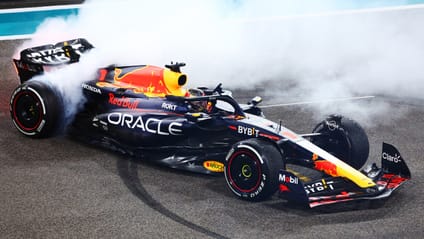 Yup, the McLaren MP4/4’s reign is over