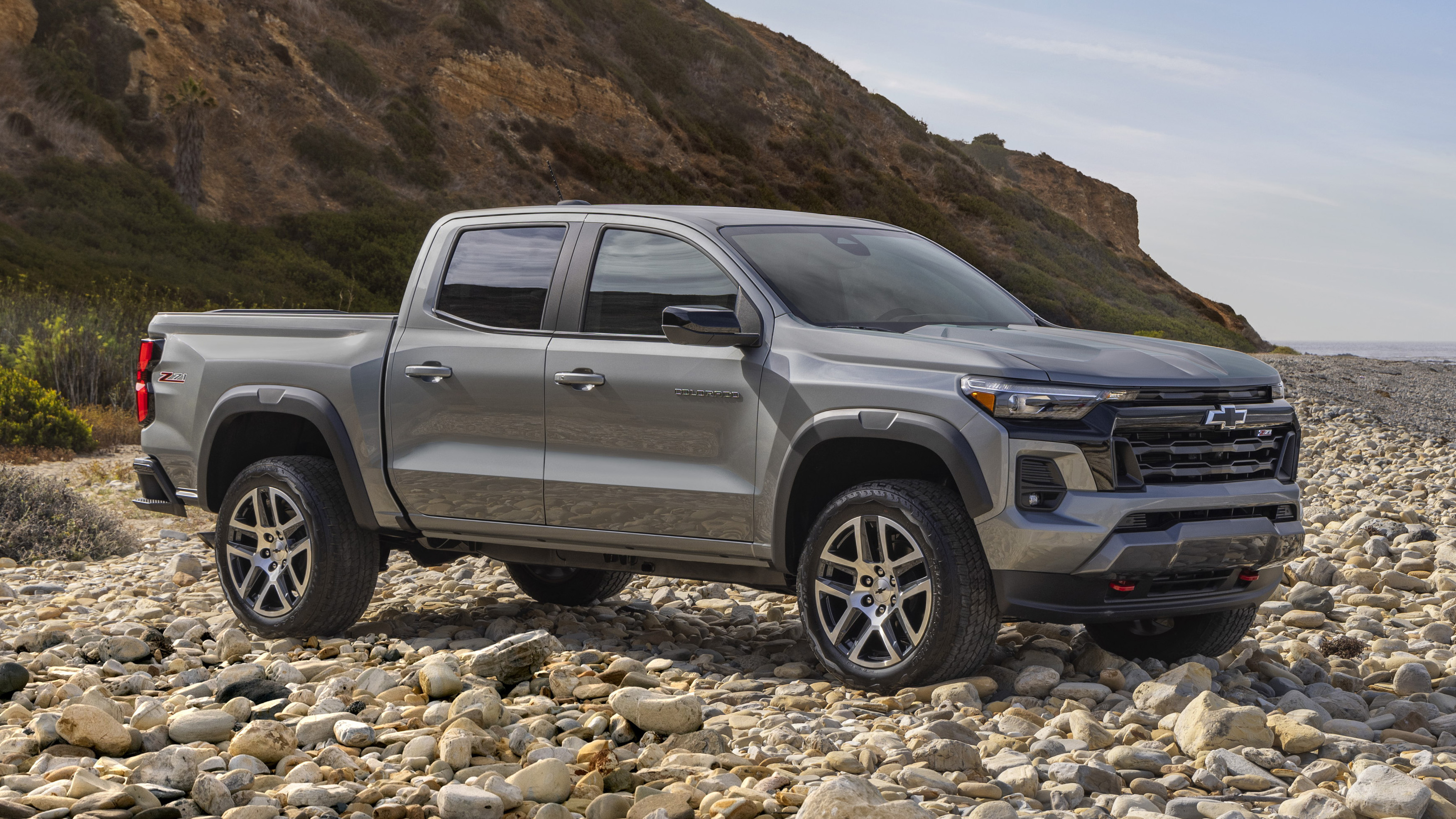 Chevy Colorado US front