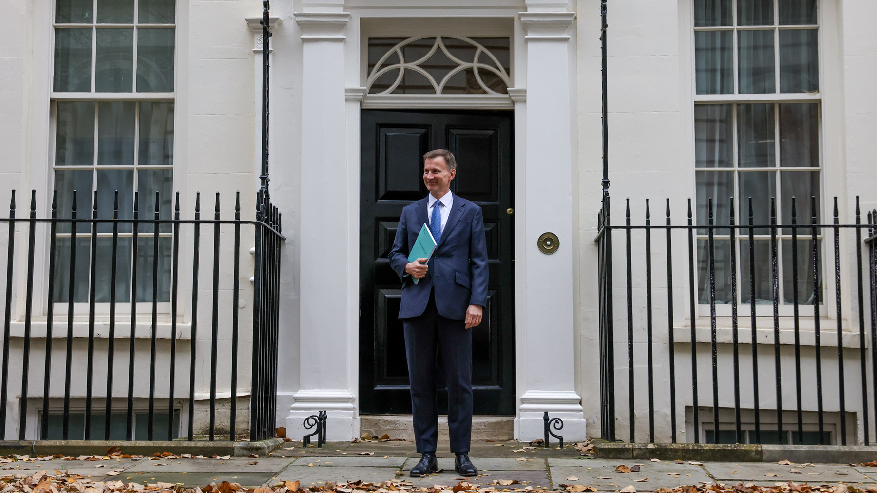 Chancellor announces EV investment in autumn statement