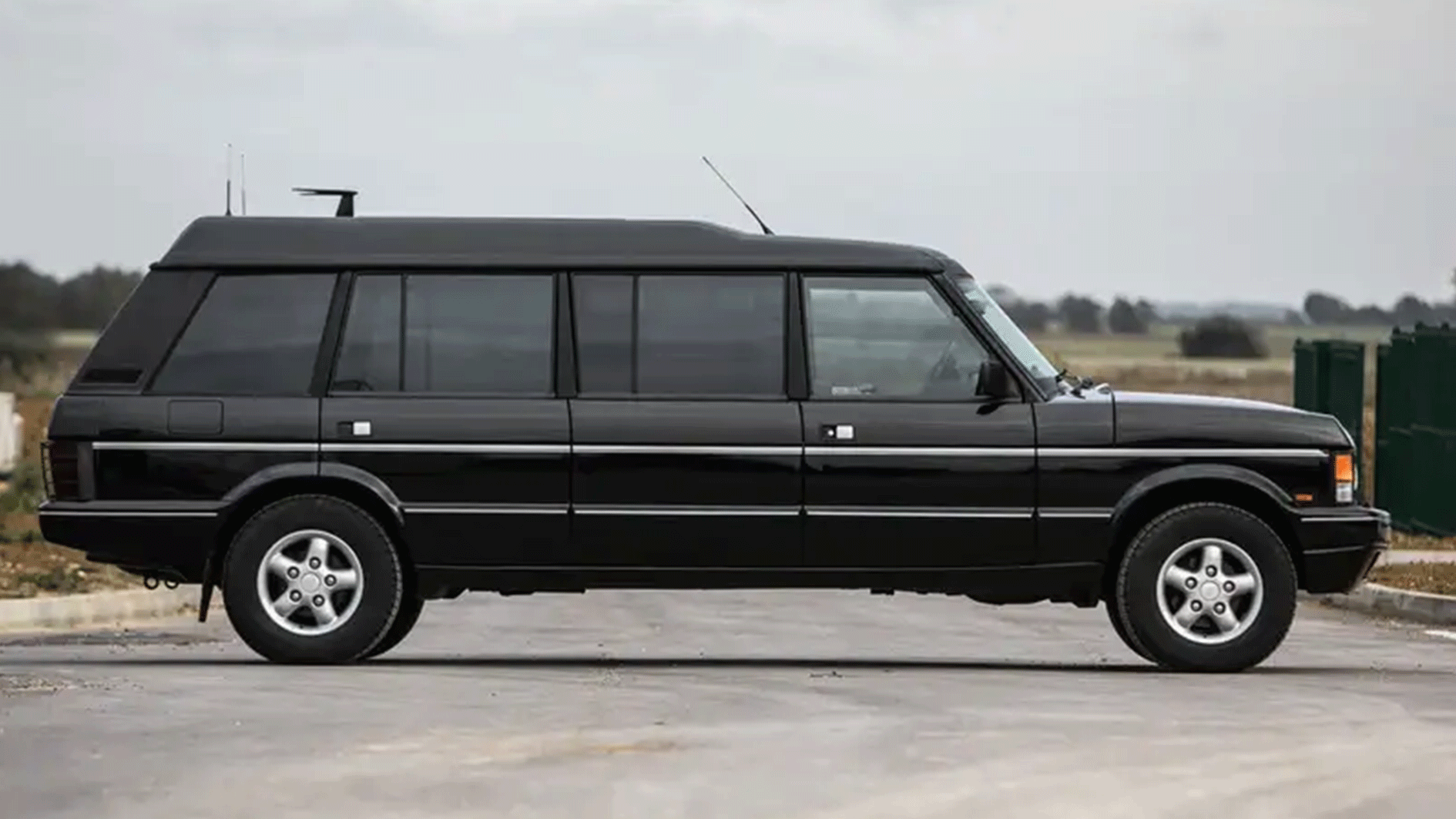 Range Rover Limousine