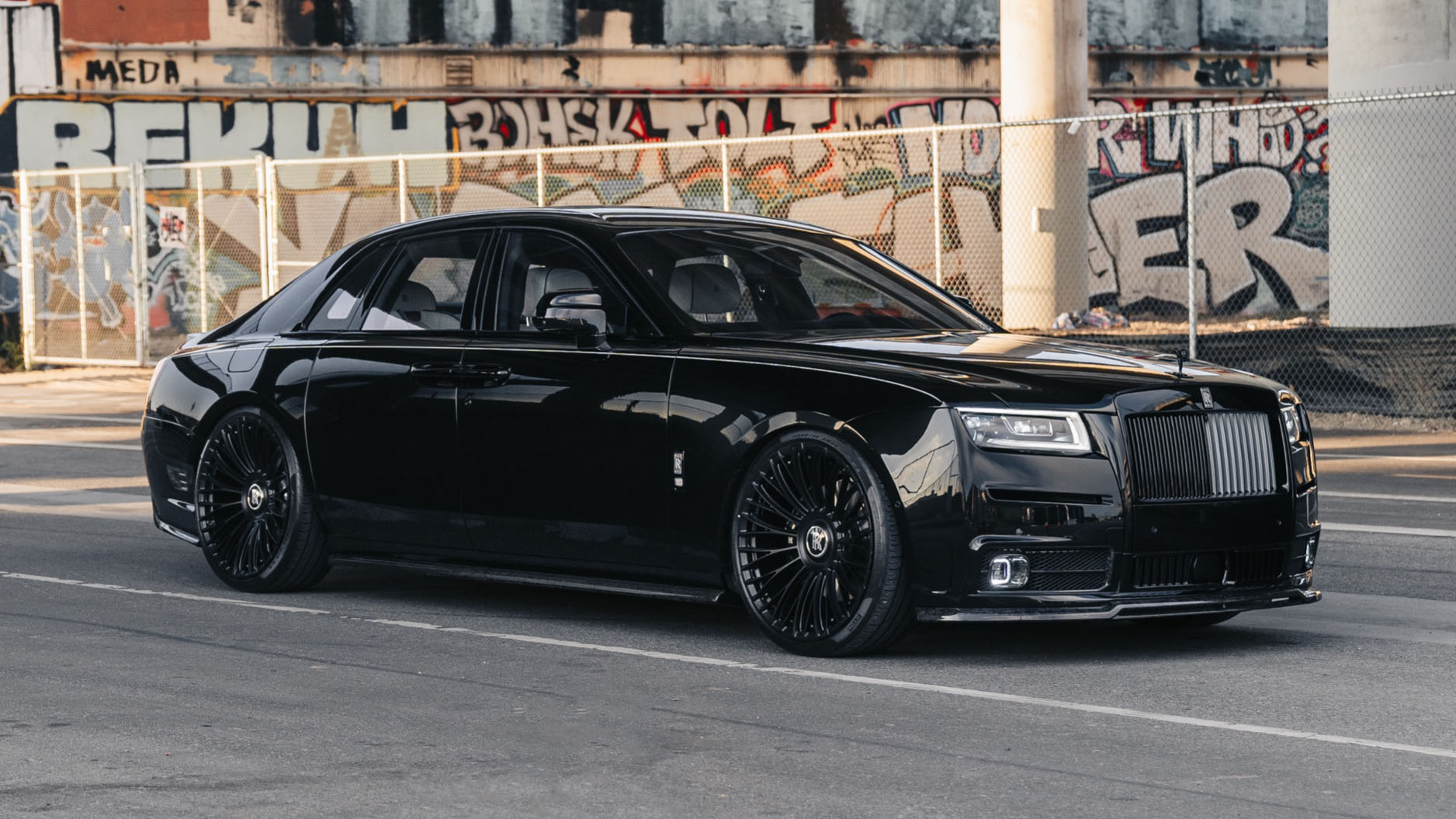 Urban Automotive Range Rover and Rolls Royce Ghost SEMA 2023