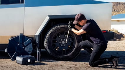 Spare tyre and tool kit (£986)