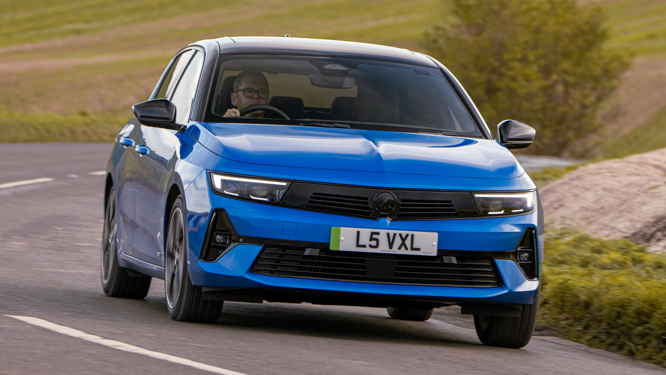 Vauxhall Astra Electric front