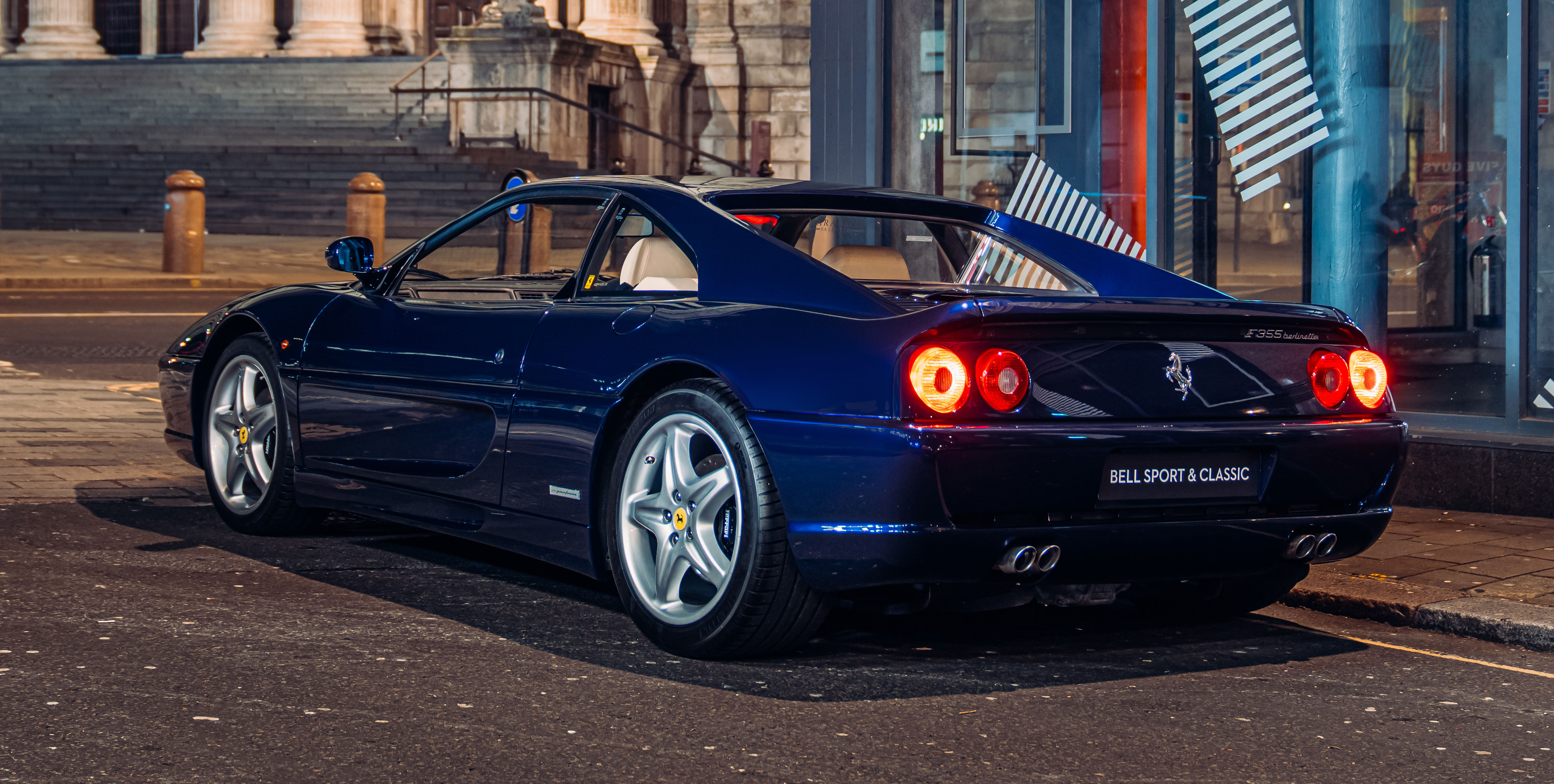 Ferrari F355 Berlinetta