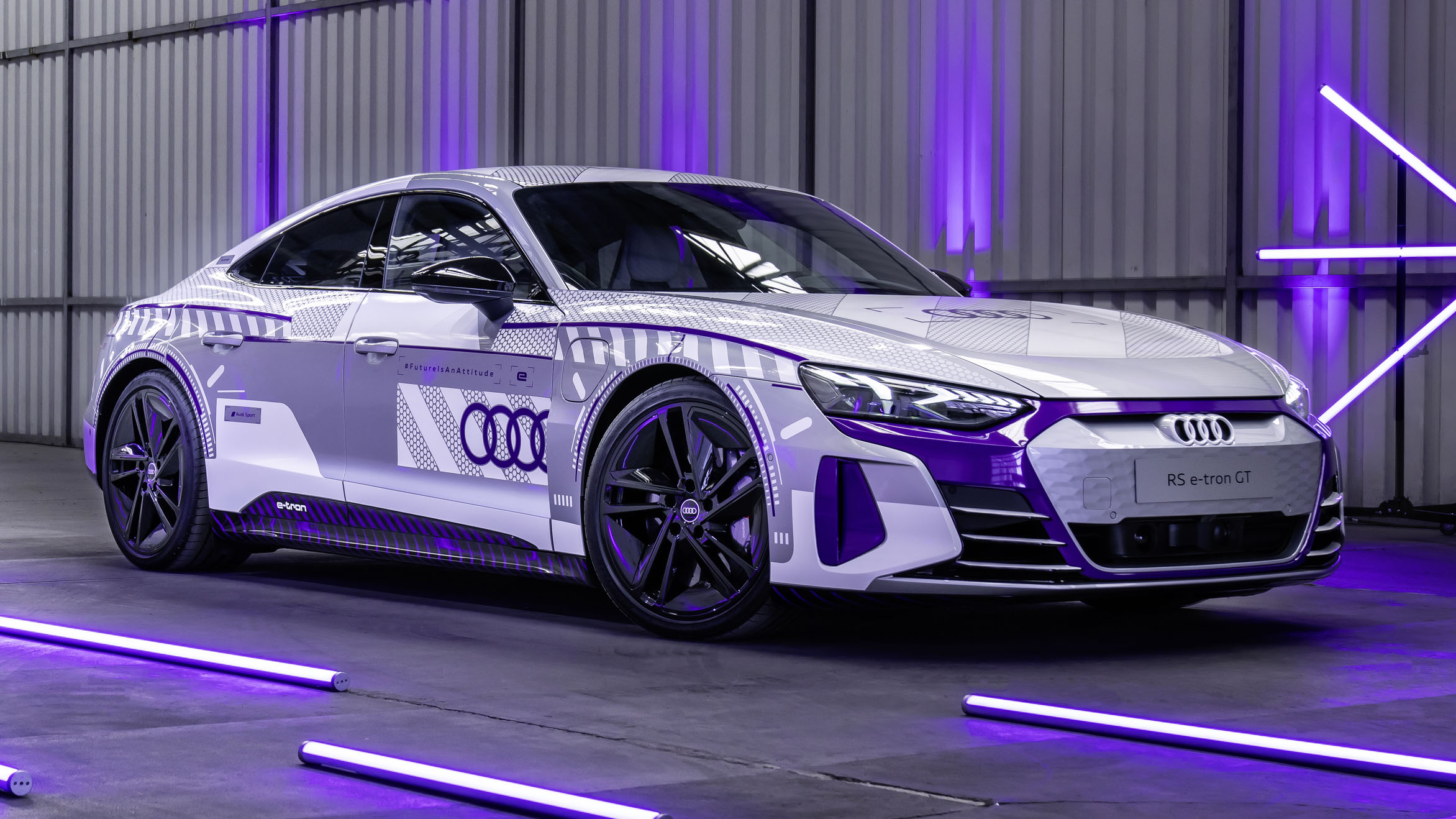 Audi e-tron GT Ice Race 