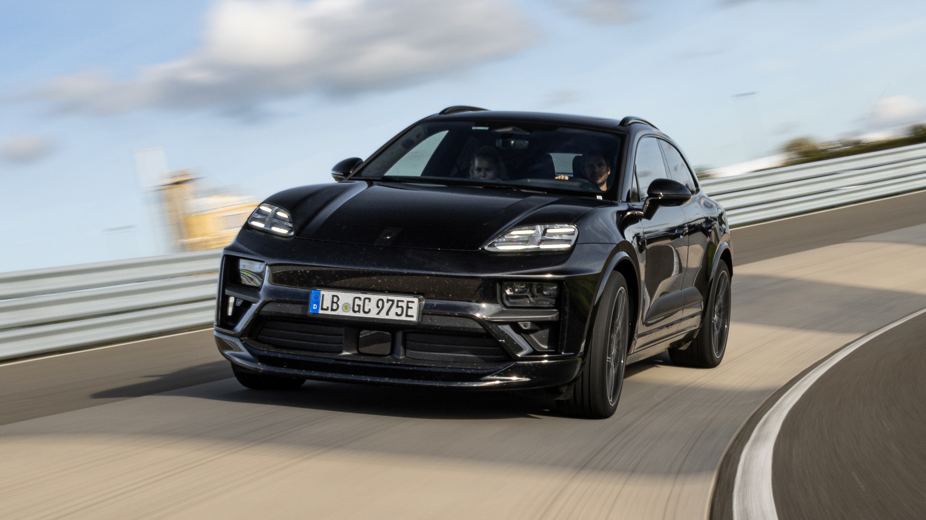 Porsche Macan EV Top Gear