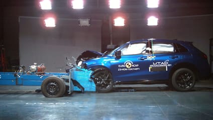 Honda SUV being crashed into frame in Euro NCAP lab