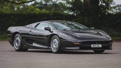 Jaguar XJ220 