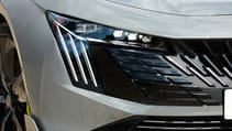 Peugeot 508 Peugeot Sport Engineered headlight