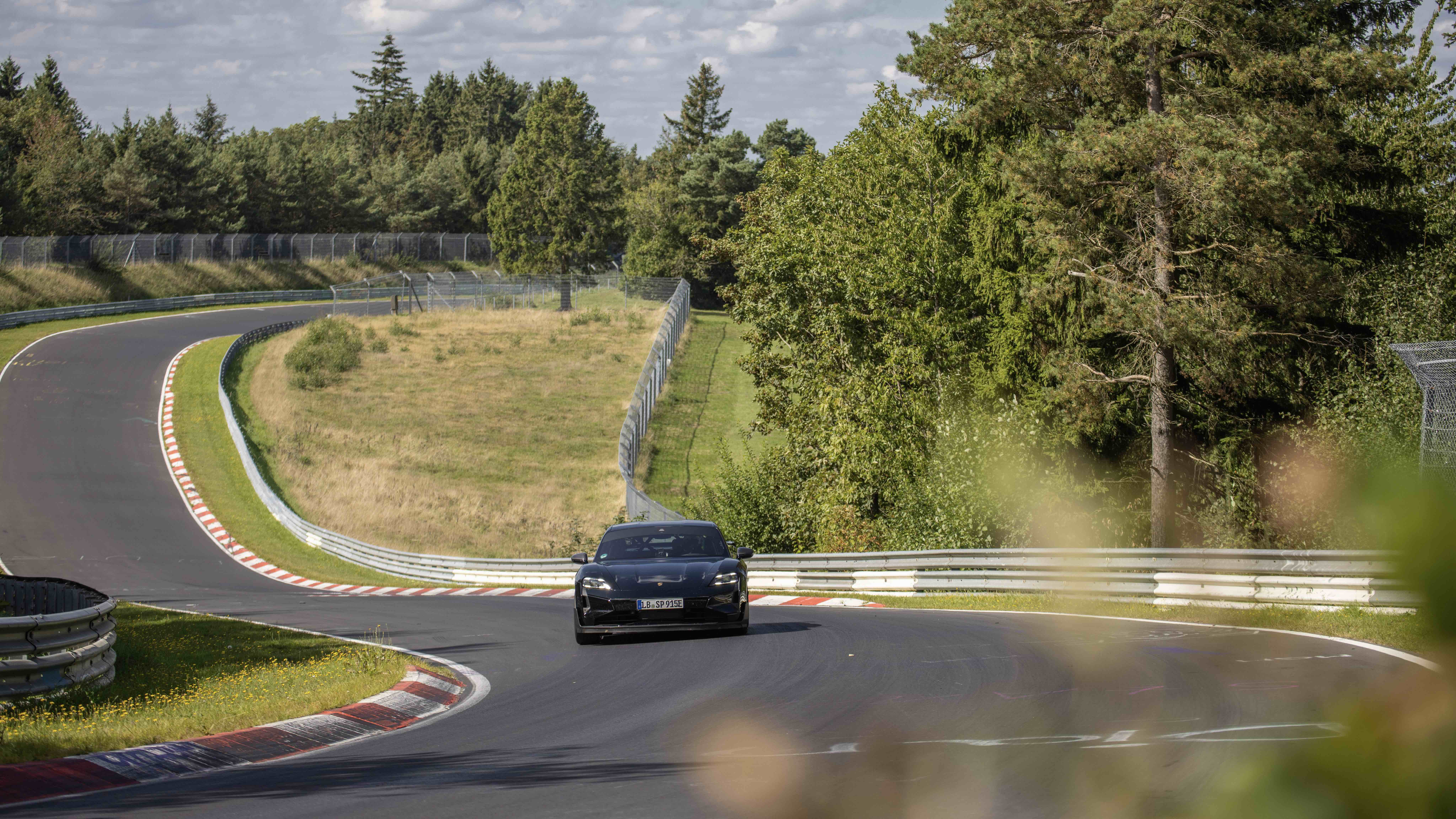 Porsche Taycan 2024 Nurburgring lap time