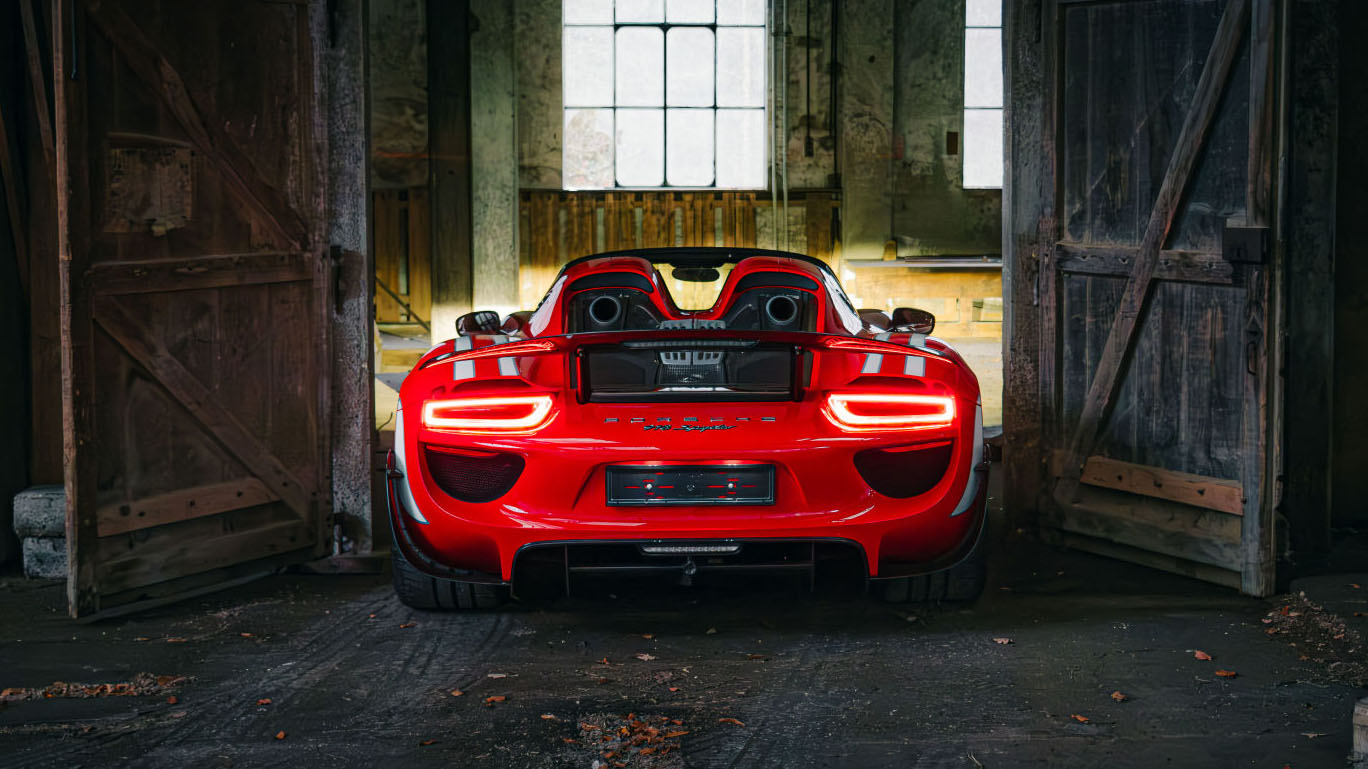 Porsche 918 Weissach Spyder