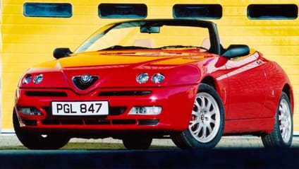 Alfa Romeo 916 Spider