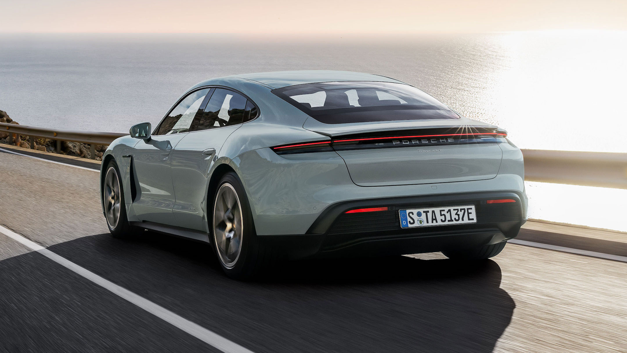 New Porsche Taycan 2024 revealed