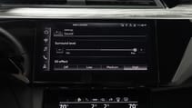 Audi Q8 e-tron screen