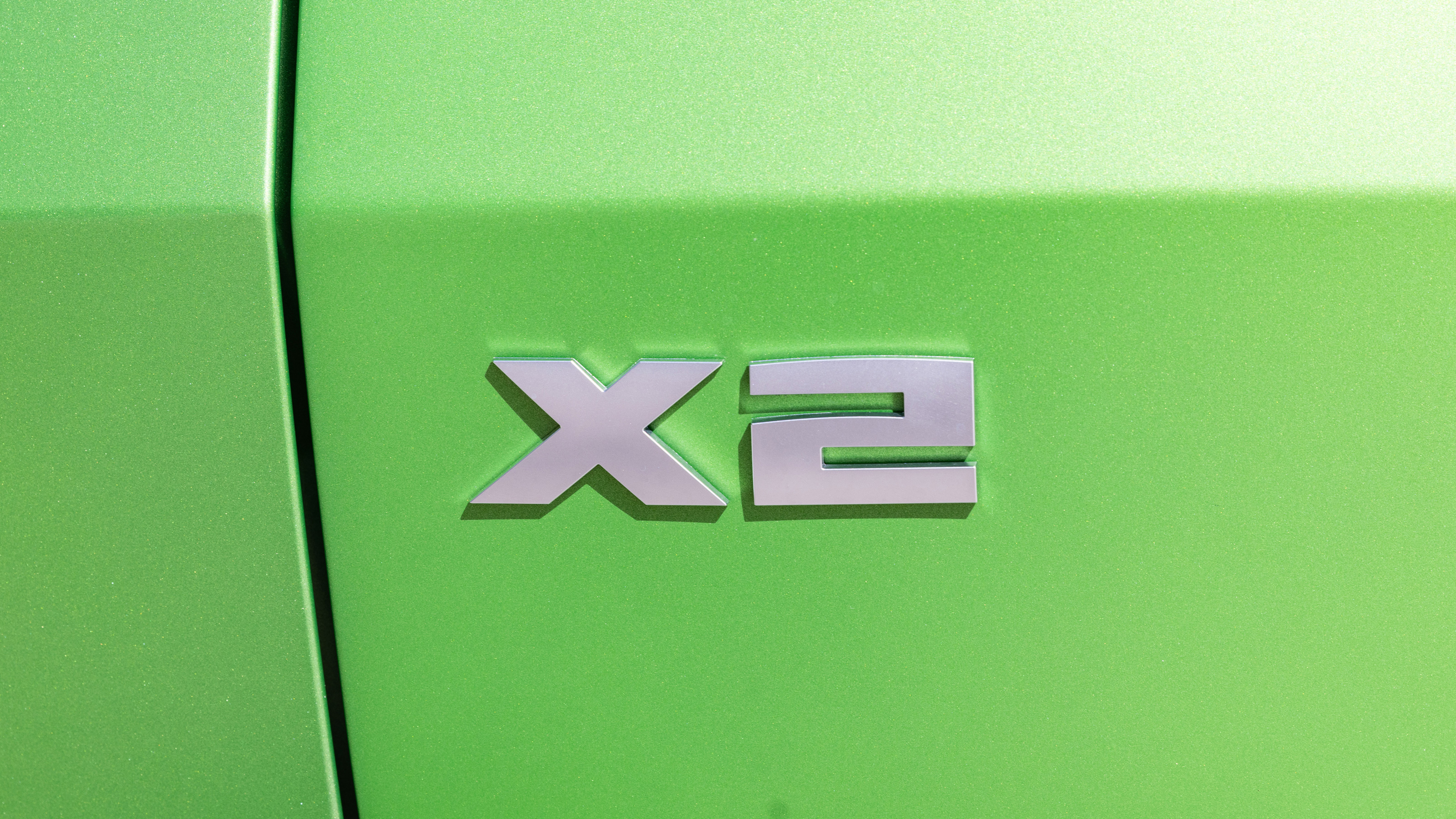 BMW X2 badge