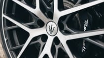 Maserati GranTurismo wheel