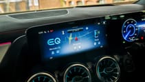 Mercedes EQA screen