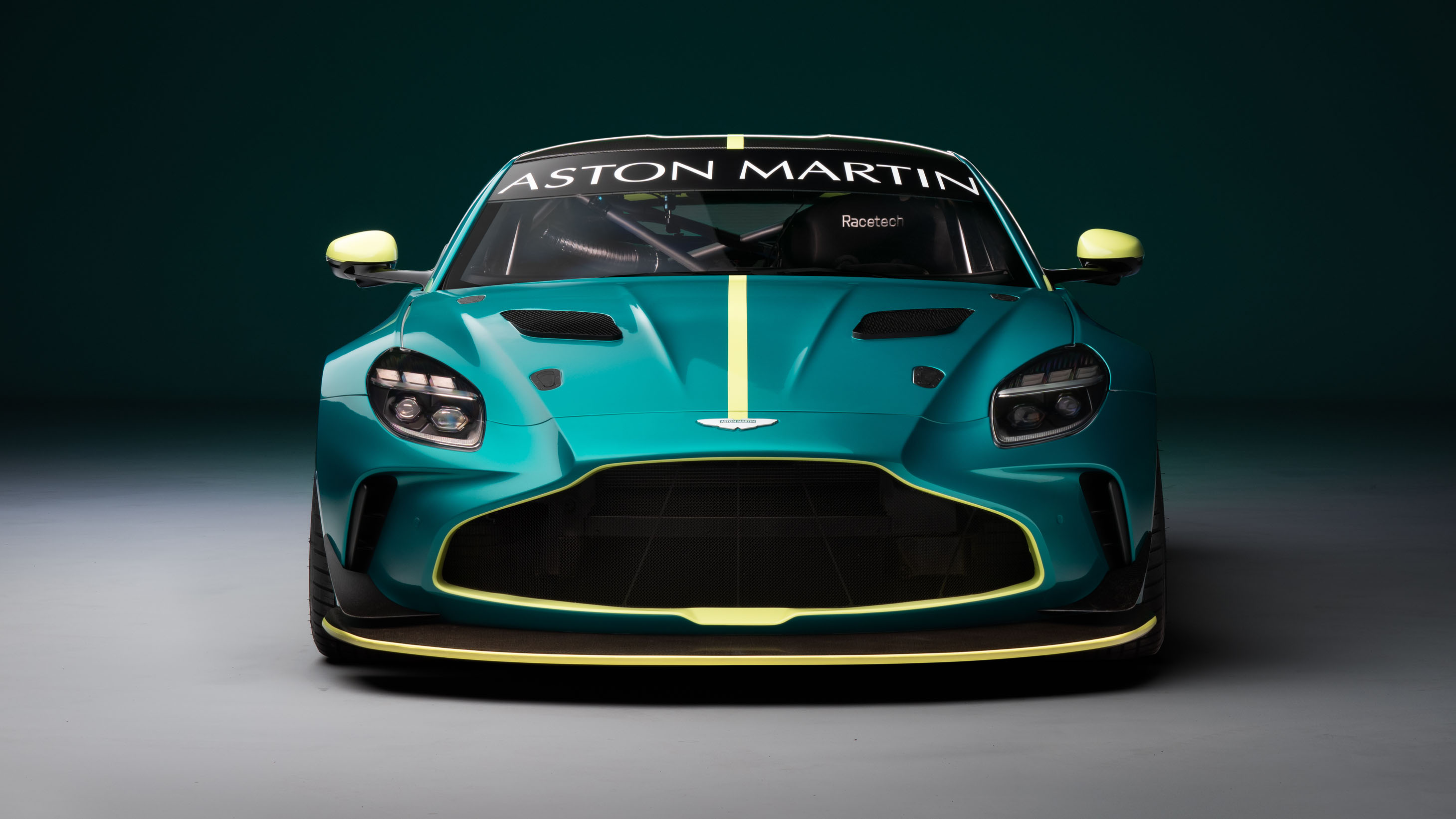 Aston Martin Vantage GT4 revealed 2024