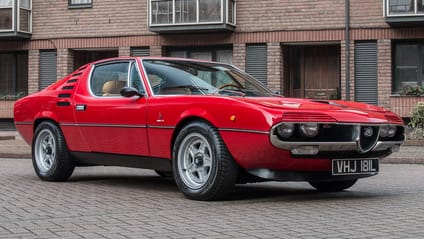 Alfa Romeo Montreal