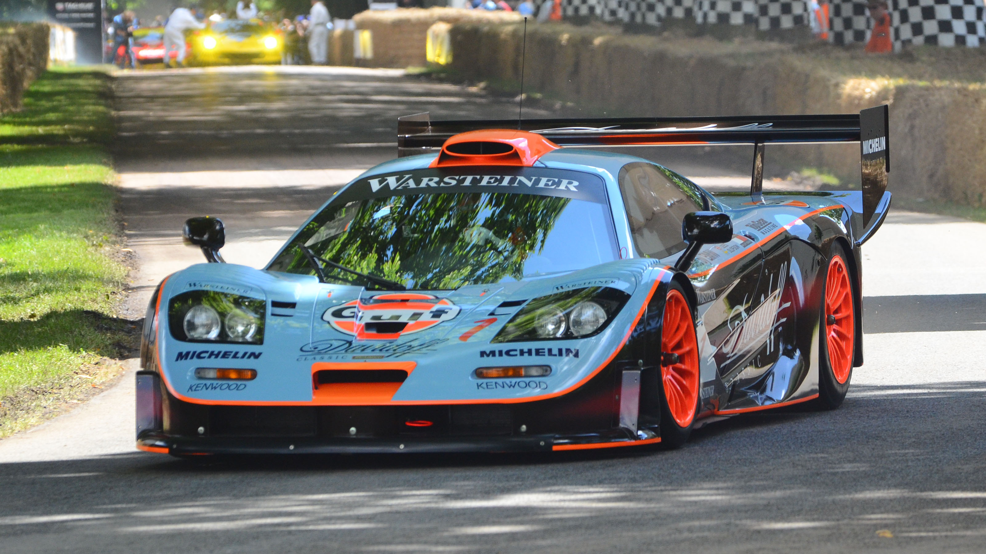 F1 GTR