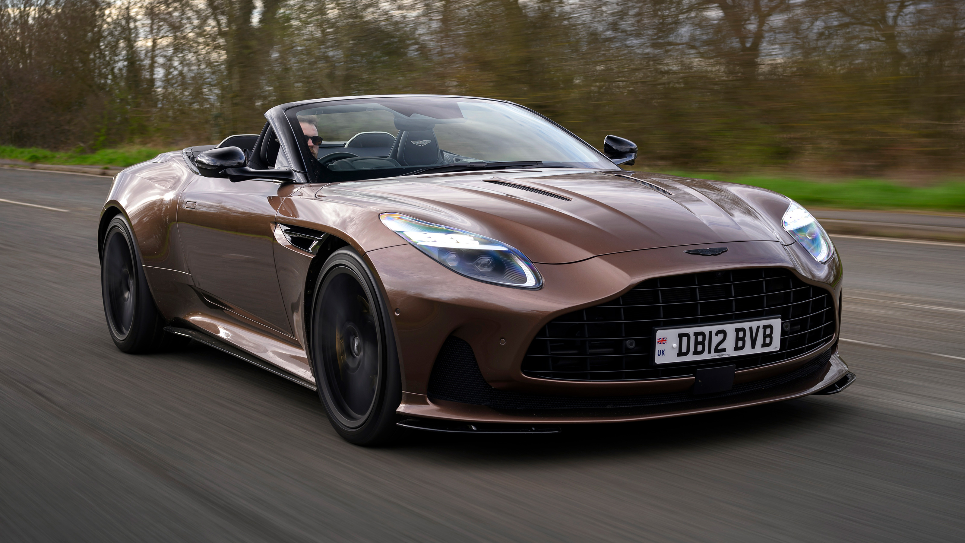 Aston Martin DB12 Volante front