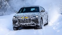 Lamborghini Urus SE prototype drifting