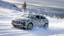 Lamborghini Urus SE prototype dynamic