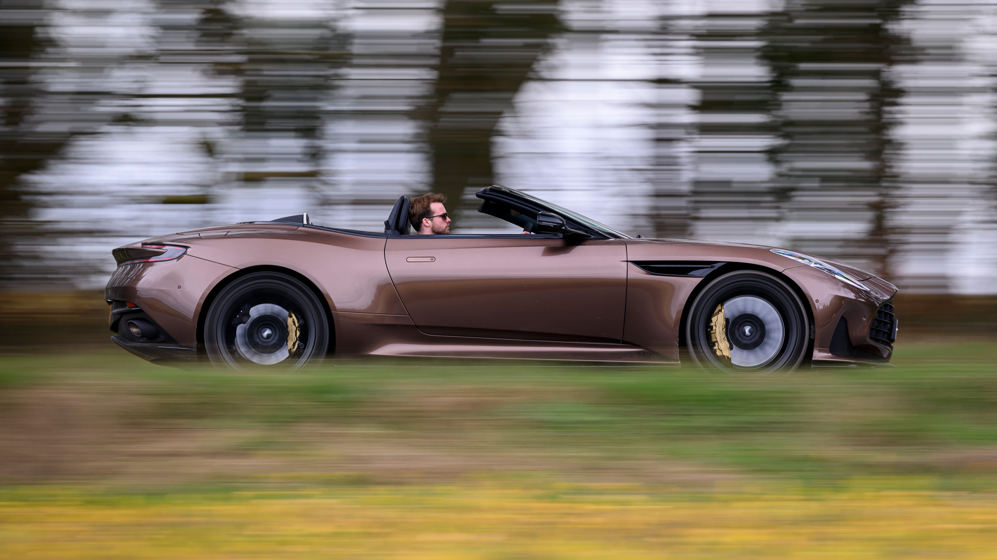 Aston Martin DB12 Volante profile