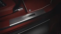 Bentley Bentayga Apex Edition treadplate