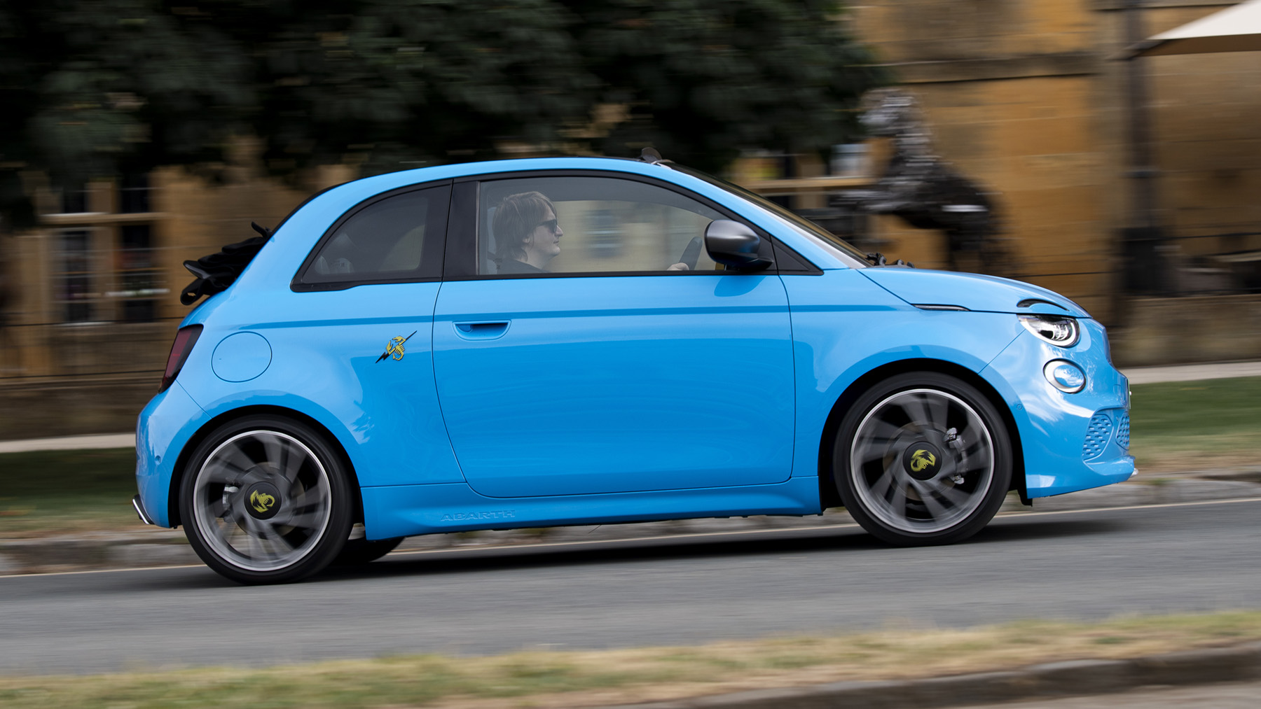 TopGear's 2024 Abarth 500e Convertible review