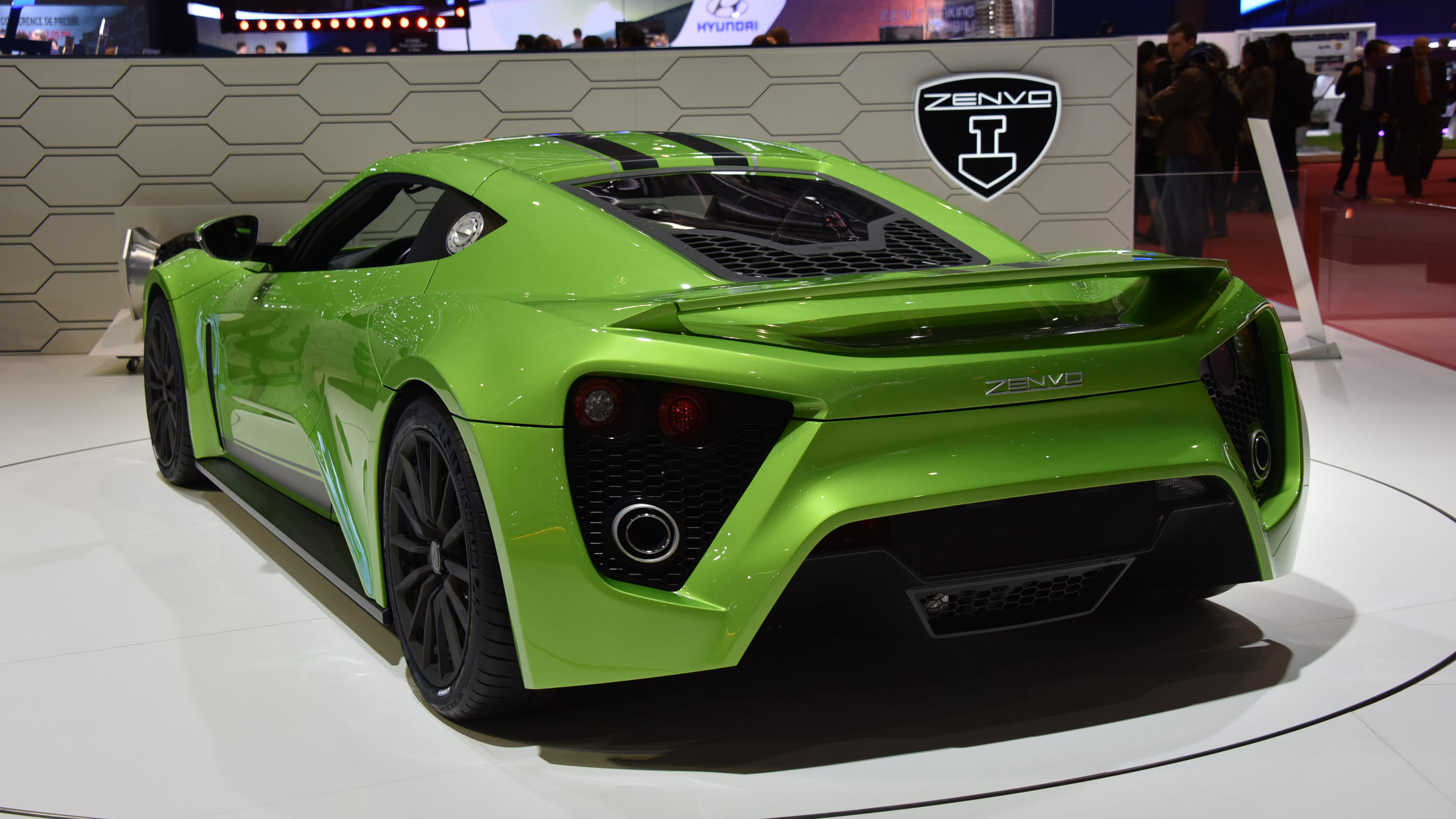 Zenvo ST1